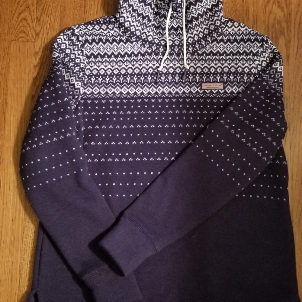 Pullover sweater